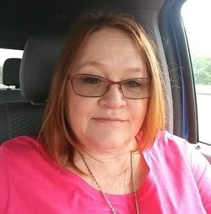 Meet your Posher, Pamela